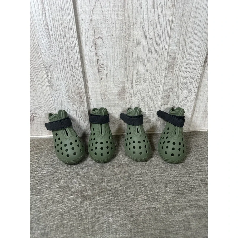 Dog Boots Rubber Olive Green XL Hot Pavement Paw Protection Perforated 4pc